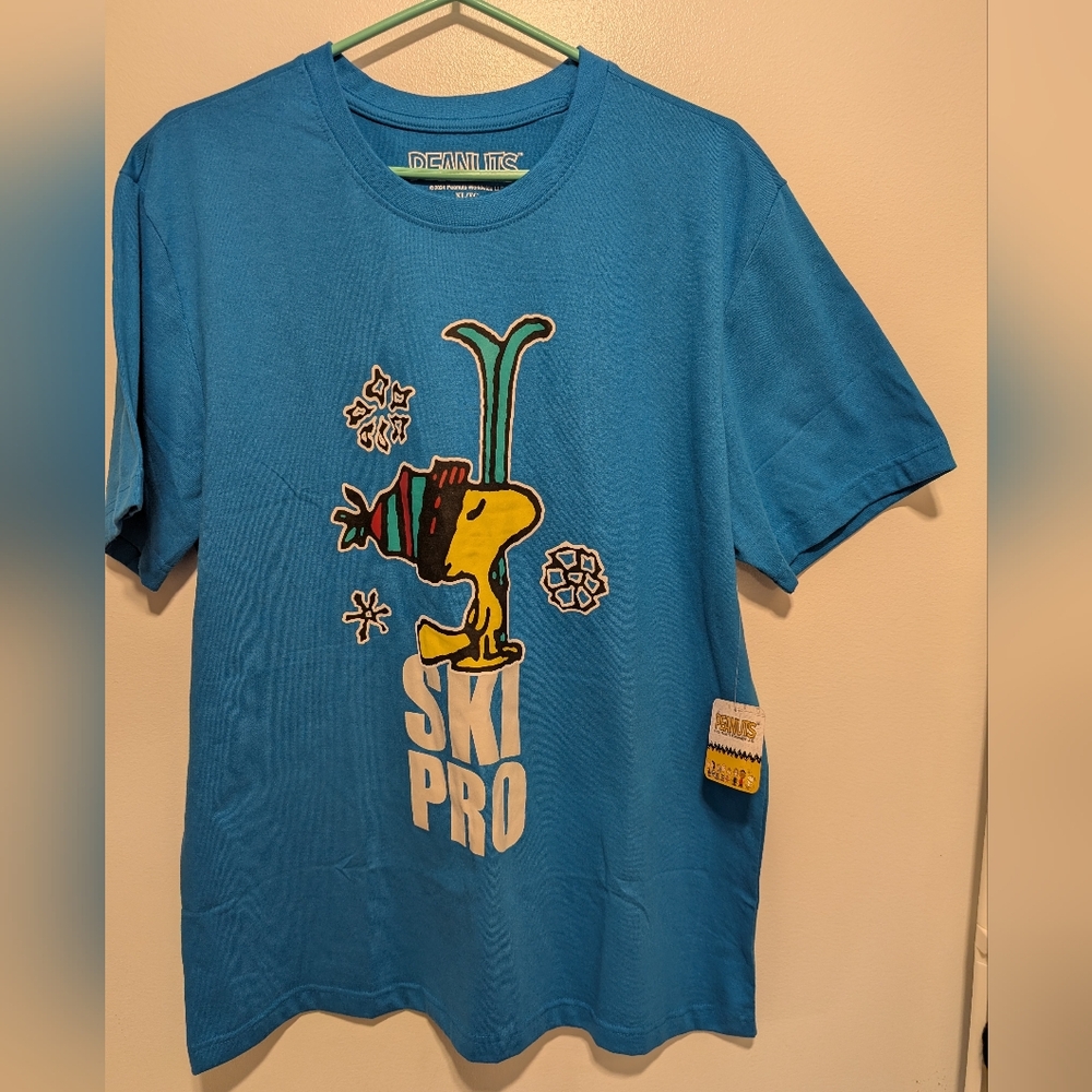 Mens Shirts Peanuts Brand New with tag Size XL